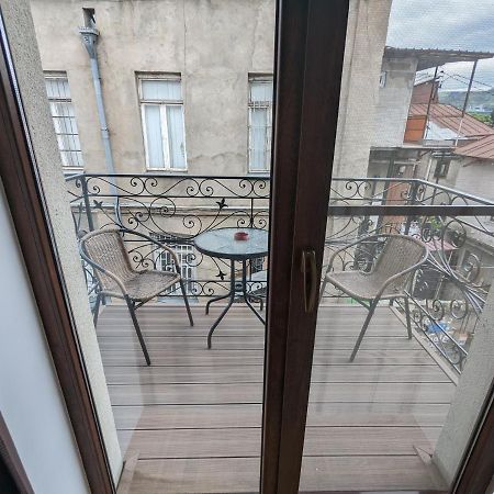 Family Guest House 트빌리시 외부 사진