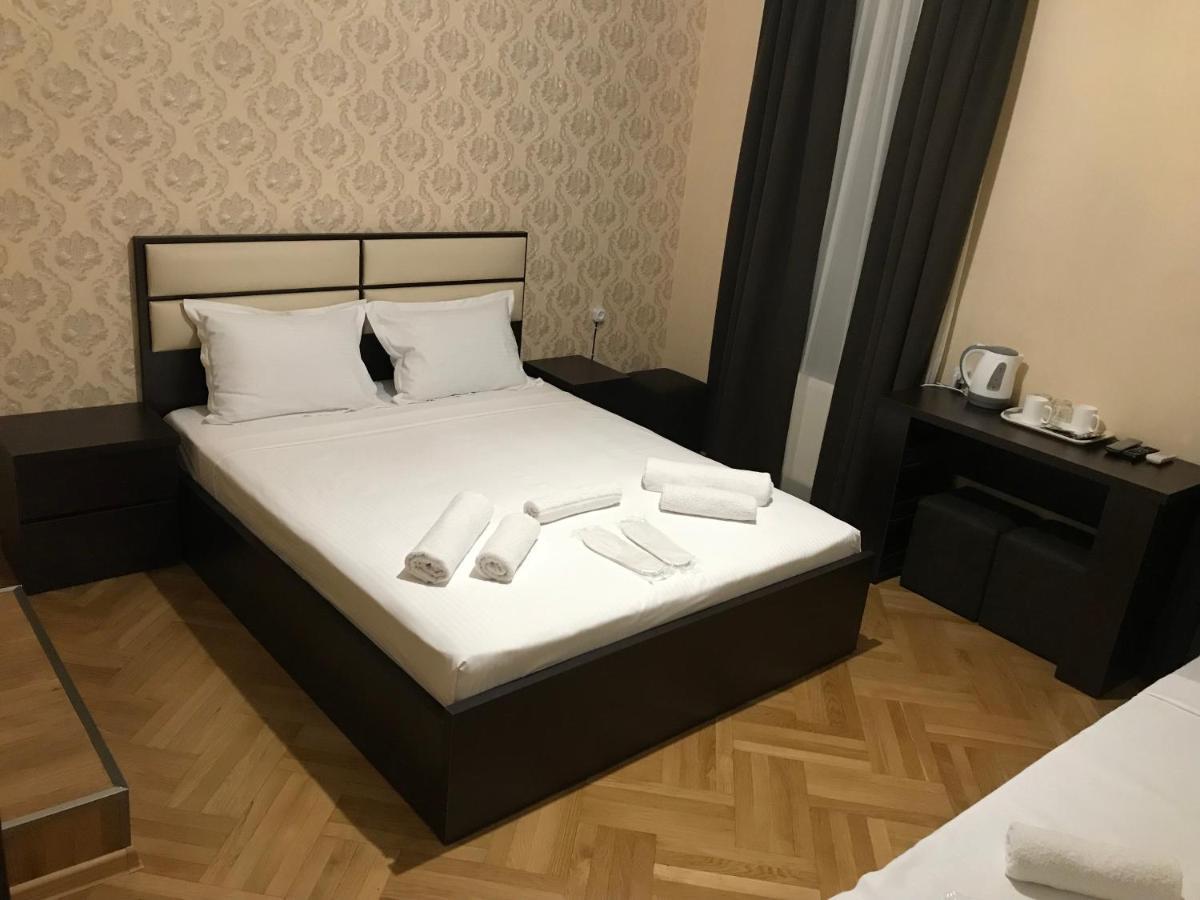 Family Guest House 트빌리시 외부 사진