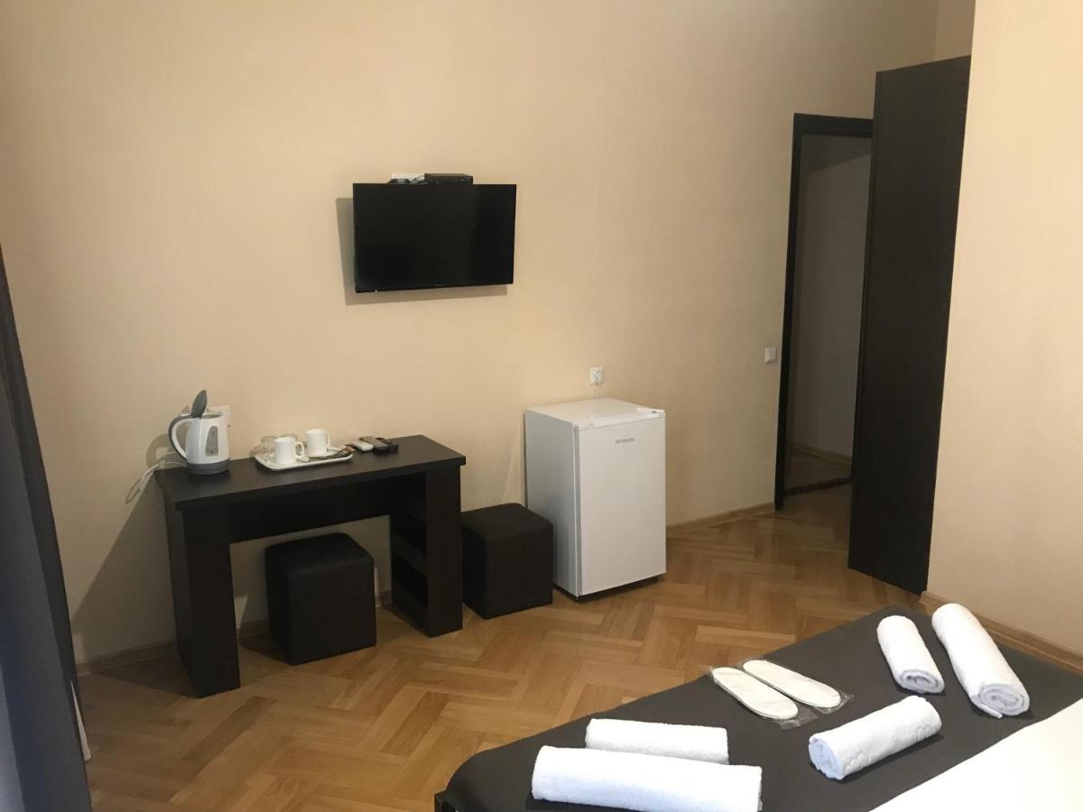 Family Guest House 트빌리시 외부 사진