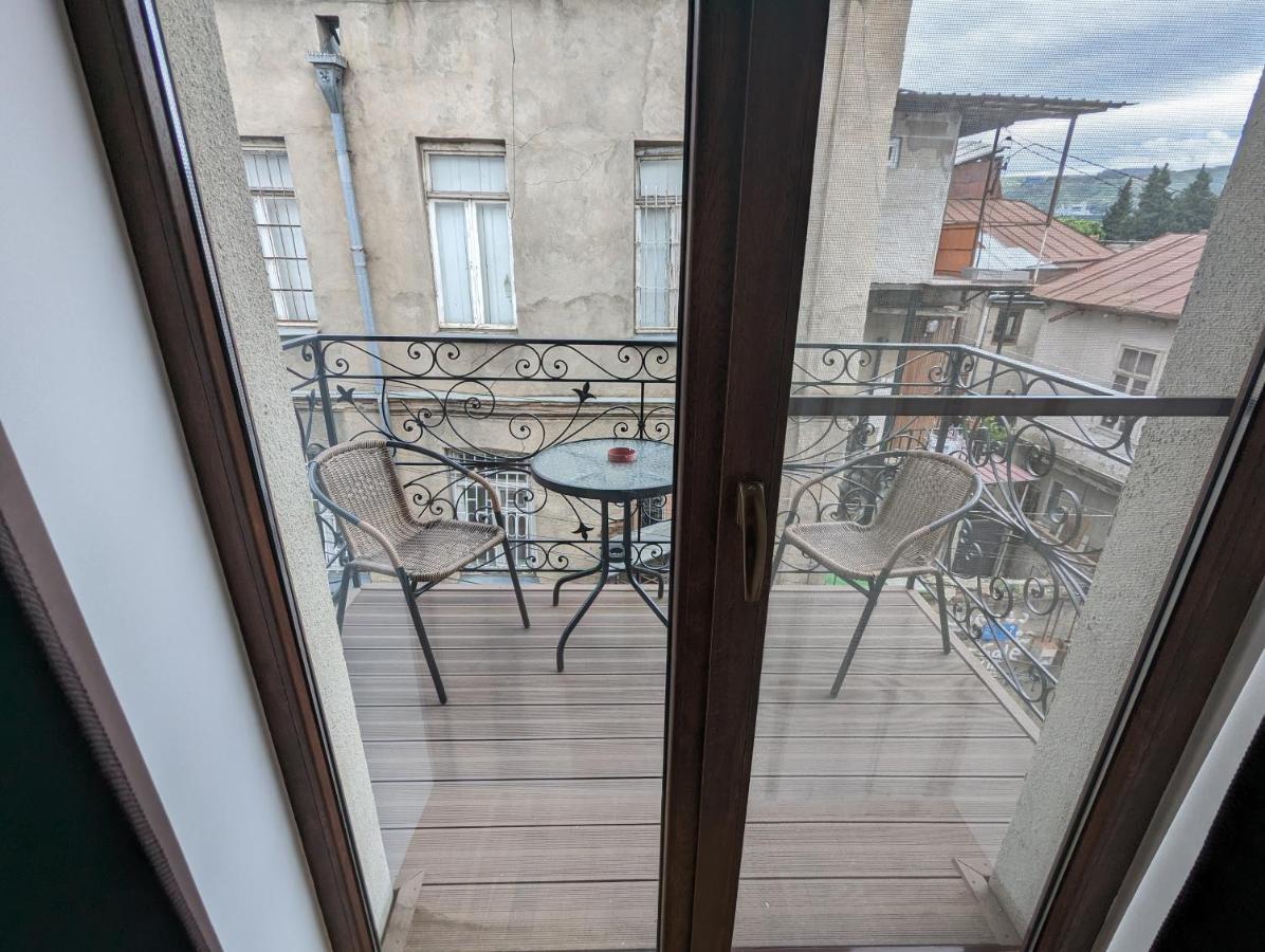 Family Guest House 트빌리시 외부 사진