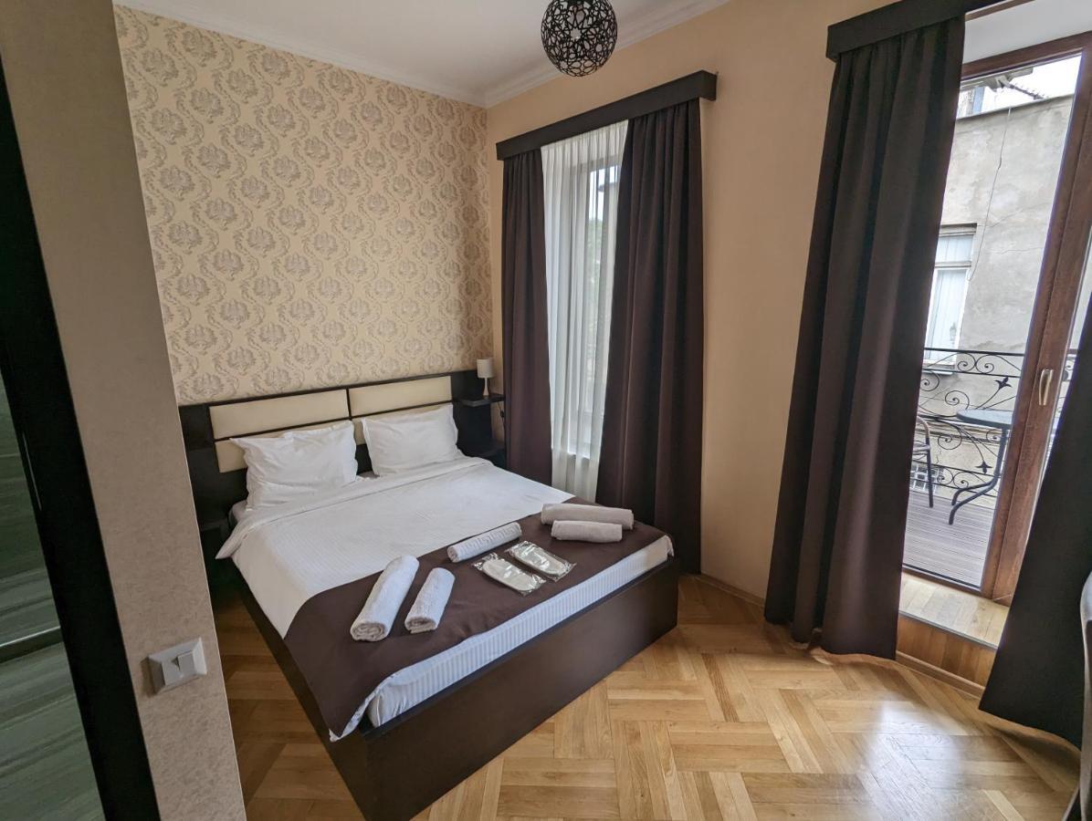Family Guest House 트빌리시 외부 사진