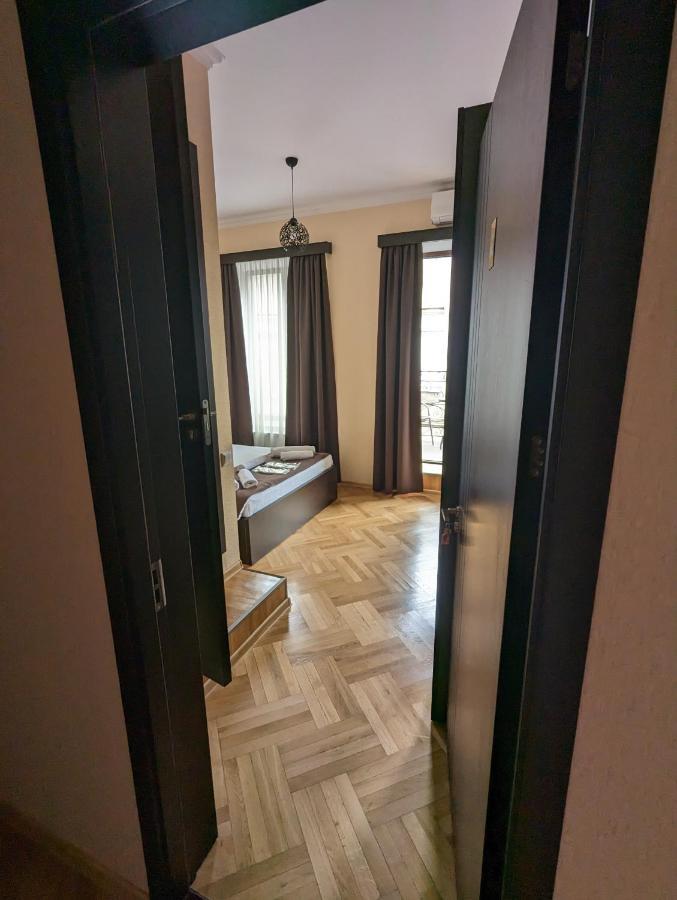 Family Guest House 트빌리시 외부 사진